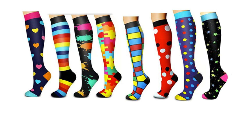 Paquete de 8 piezas Calcetines de compresión premium SM Mujeres Enfermeras Médicos Trabajadores Regalo Corazones Arco iris Gato Color negro Búho de Halloween Rayas de flamenco rosa - SACASUSA