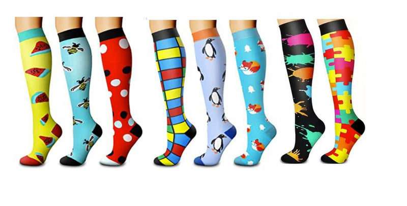 Paquete de 8 piezas Calcetines de compresión premium SM Mujeres Enfermeras Médicos Trabajadores Regalo Corazones Arco iris Gato Color negro Búho de Halloween Rayas de flamenco rosa - SACASUSA