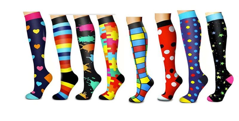 Paquete de 8 unidades de calcetines de compresión premium SM para mujeres sobre la pantorrilla, enfermeras, médicos, trabajadores, amor, rayas arcoá­ris, corazones, regalos de cumpleaños de San Valentá­n - SACASUSA